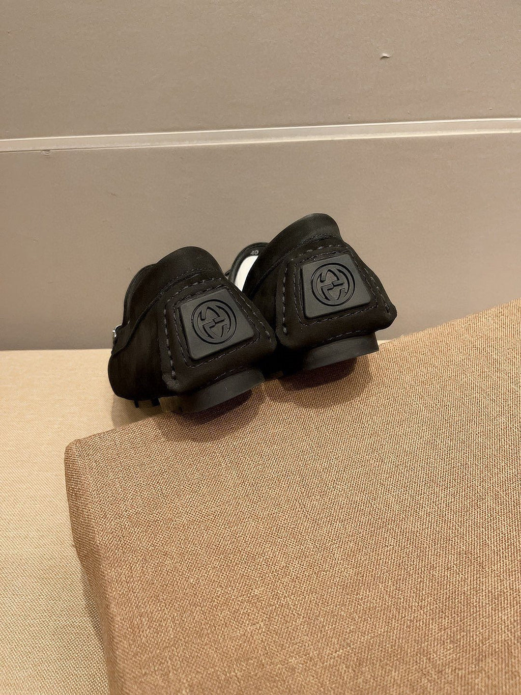 Gucci Black Metal-Detail Loafers — back