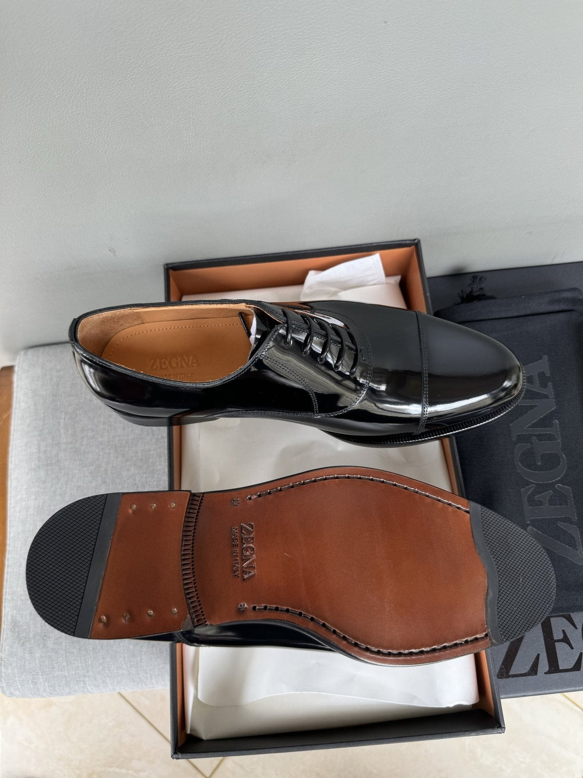 ZEGNA Black Patent Leather Oxford Shoes — detail