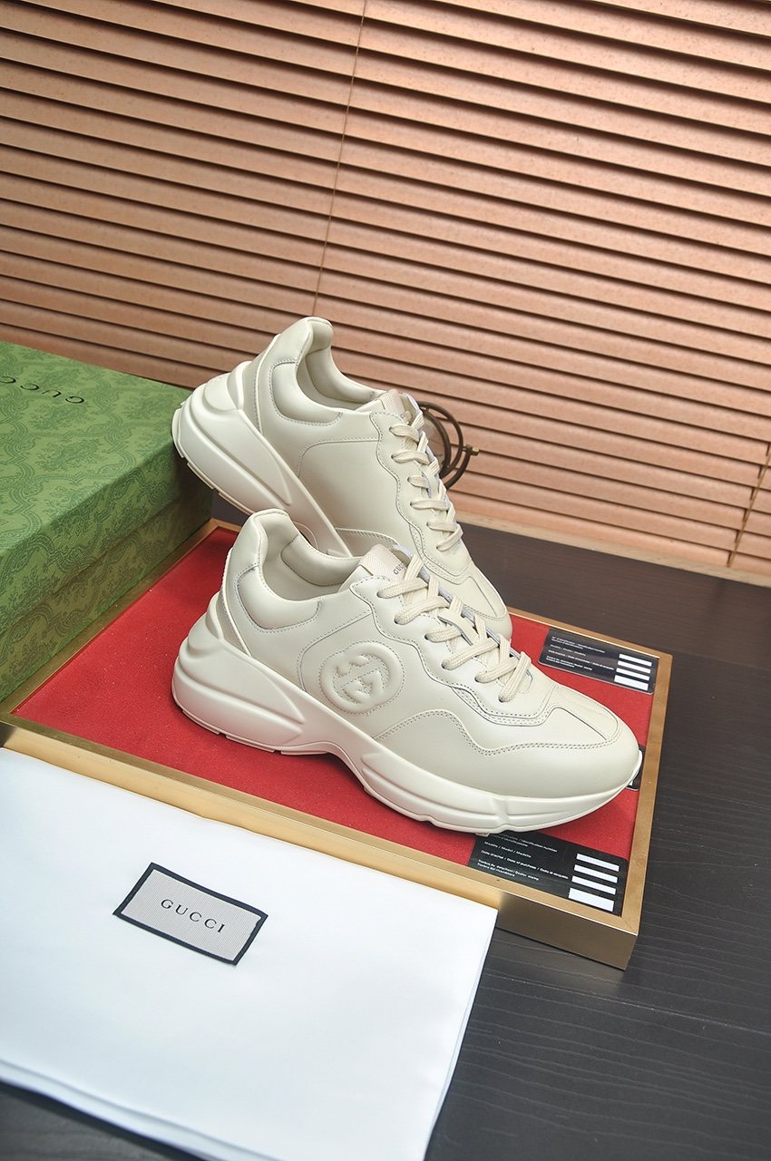 Gucci Off-White Chunky Sole Sneakers — front