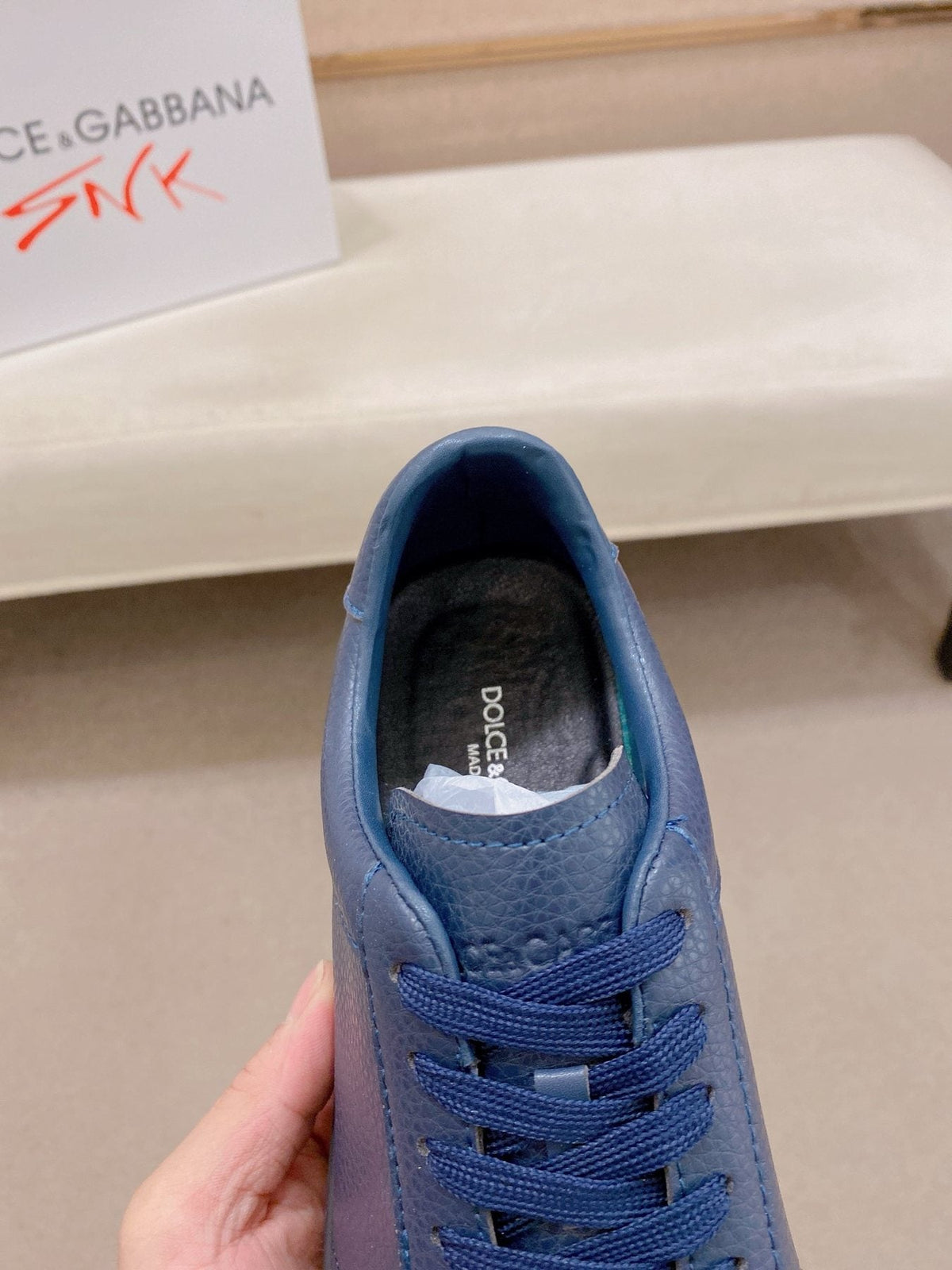 Dolce & Gabbana Navy Blue Low-Top Sneakers — detail