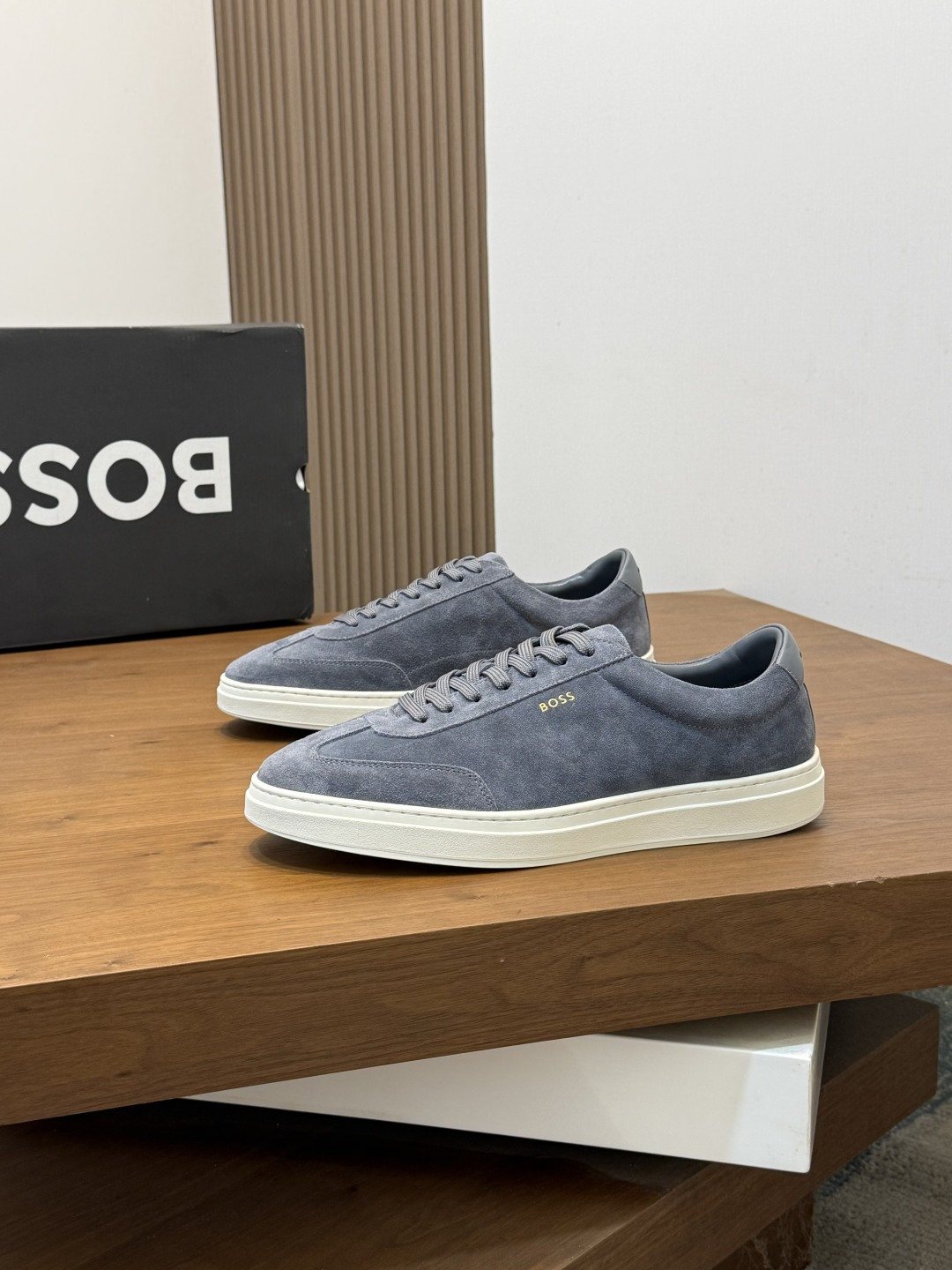BOSS Leather Low-Top Sneakers — front