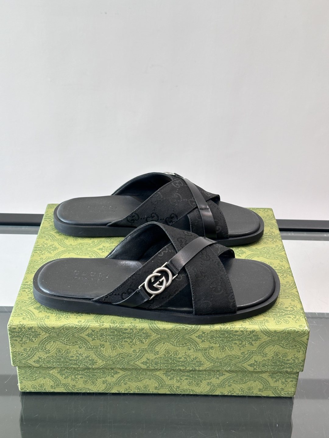 Gucci Gray and Black Cross-Strap Slide Sandals — front