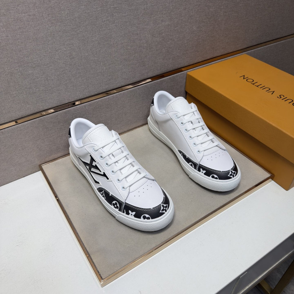 Louis Vuitton Monogram Accent Low-Top Sneakers — front