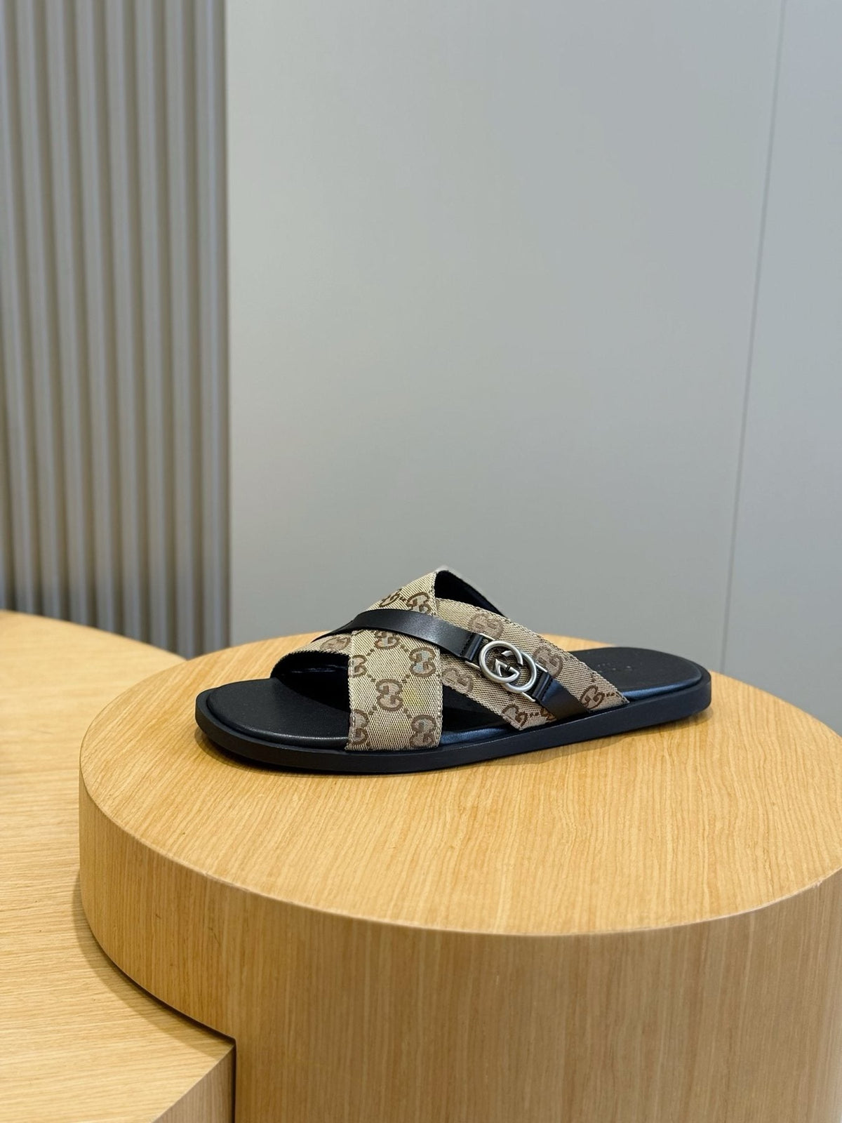 Gucci Crossed Strap Slide Sandals — front