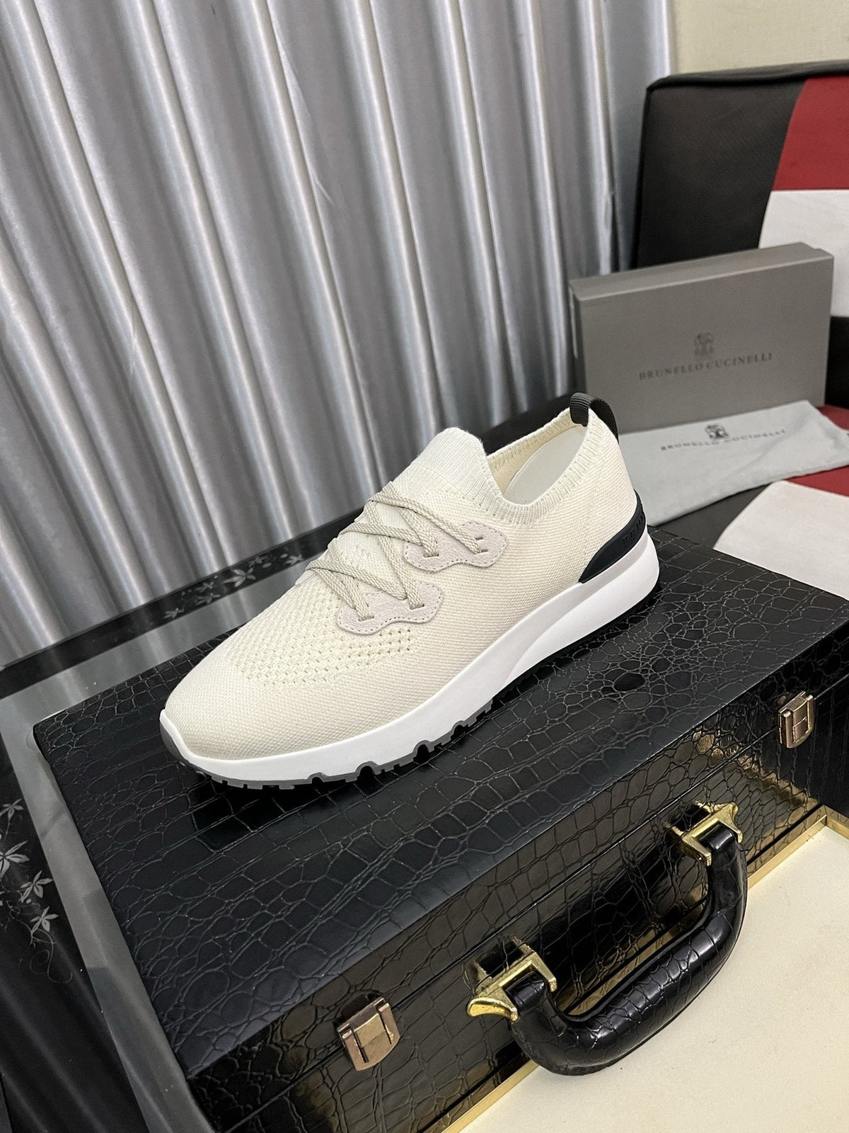 Brunello Cucinelli Men's Knit Lace-Up Sneakers — front