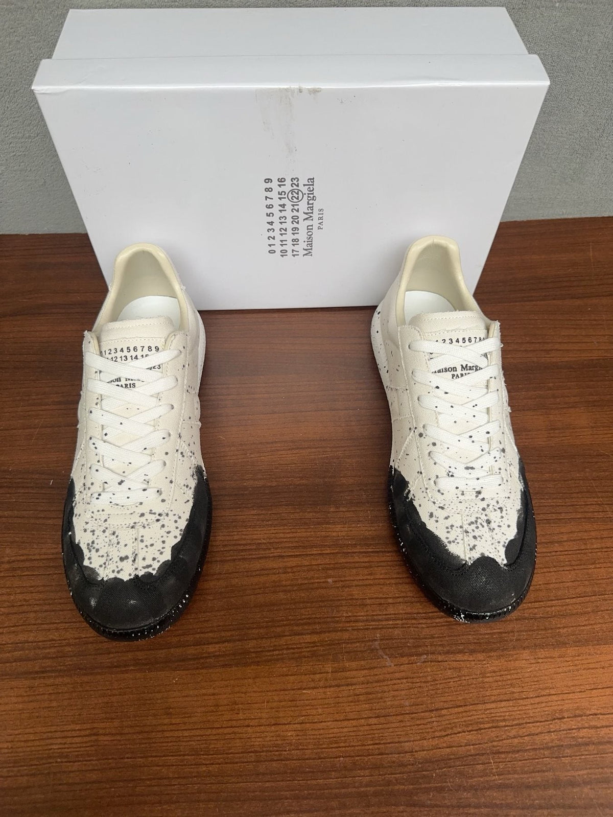Maison Margiela Painted-Toe Low-Top Sneakers — front