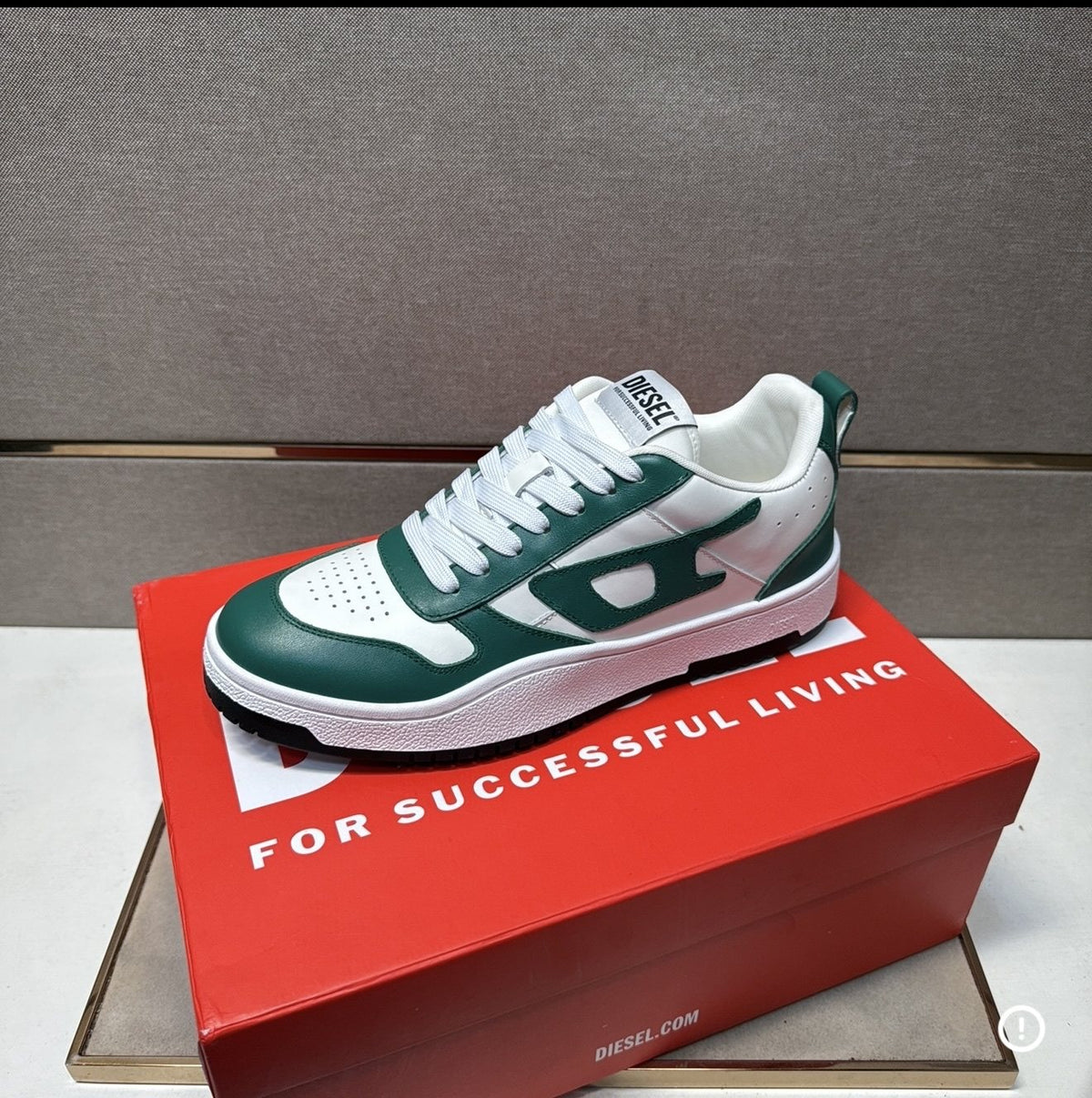 Diesel Panel Low-Top Sneakers — front