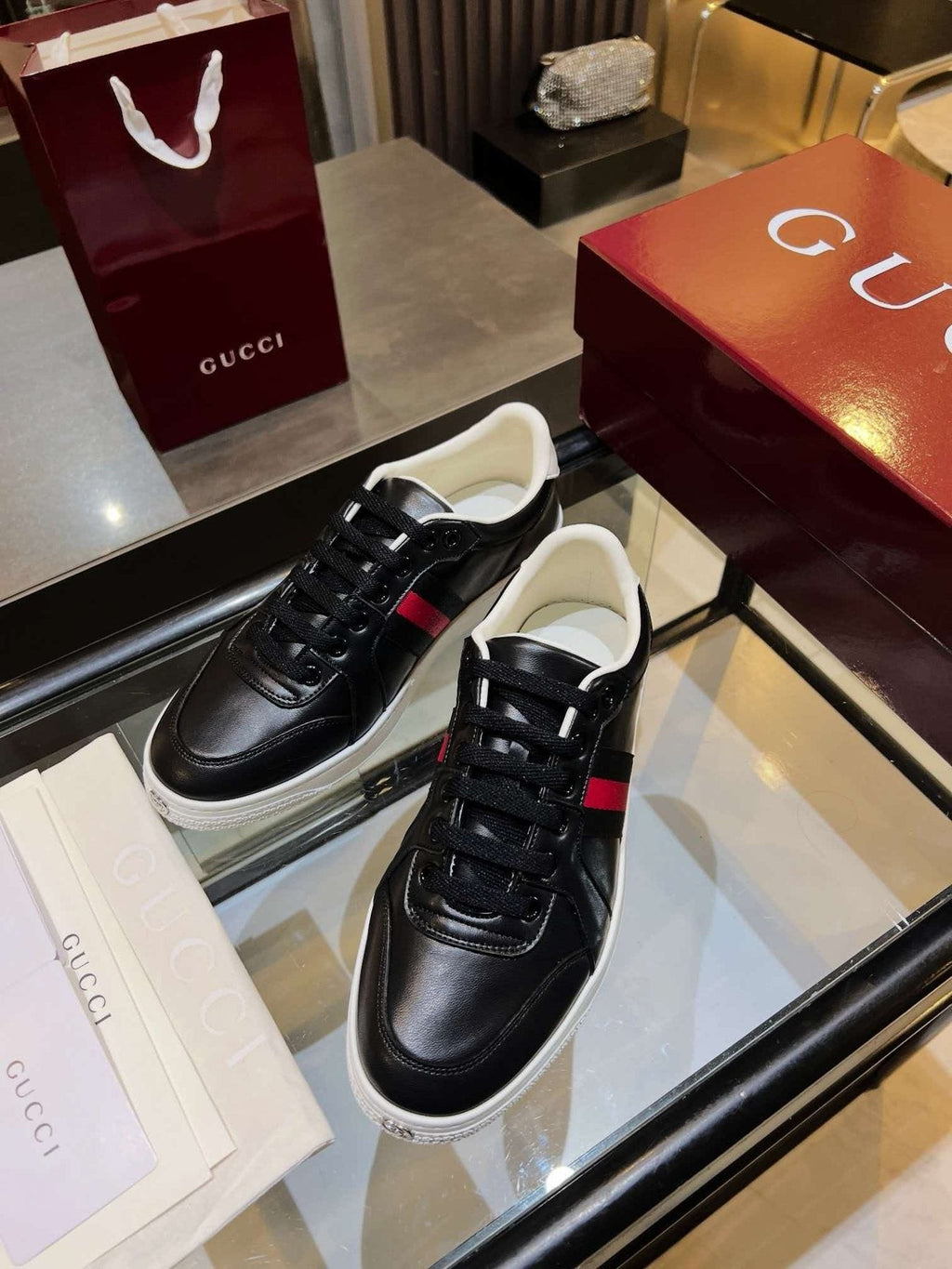 Gucci Green and Red Stripe Low-Top Sneakers — back