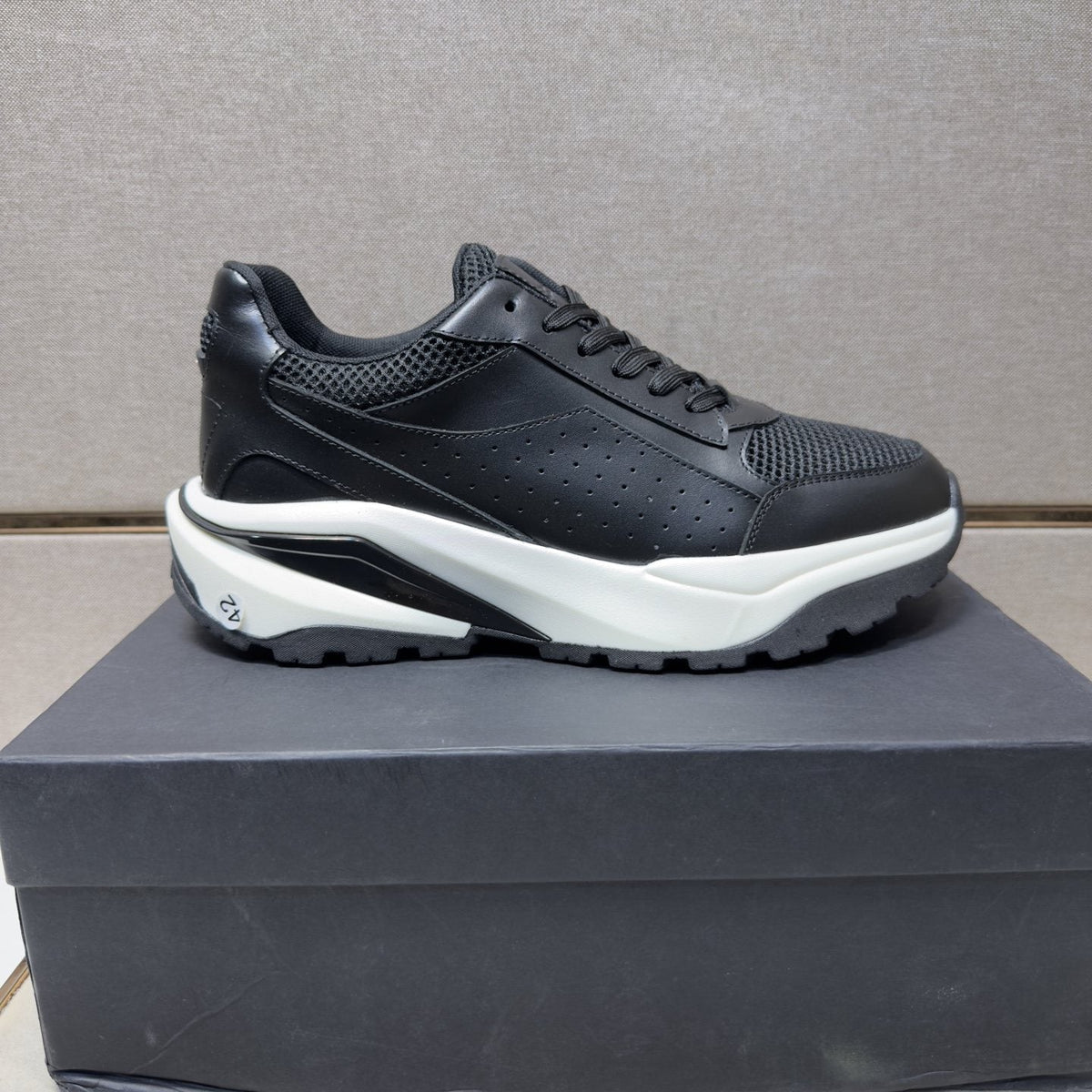 HUGO BOSS Mesh-Textured Casual Sneakers — front