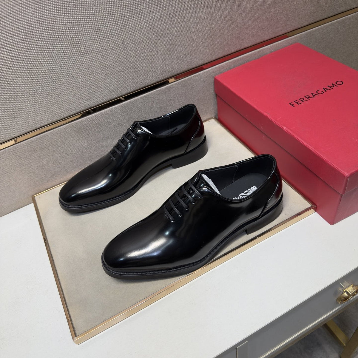 Ferragamo Men's Lace-Up Oxford Shoes — front